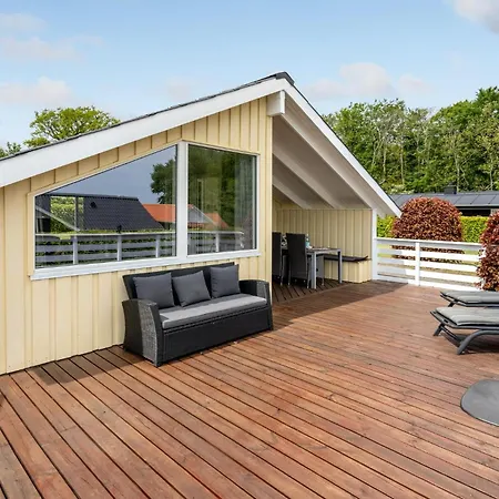 Lovely In Sjolund With House Sea View Hébergement de vacances *